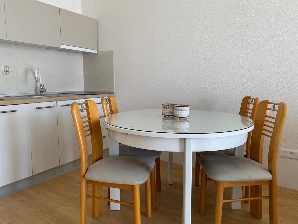 Sis Apartments โอครีด ภายนอก รูปภาพ